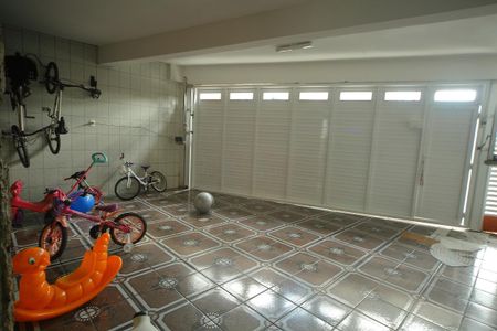 Casa à venda com 160m², 5 quartos e 2 vagasGaragem 