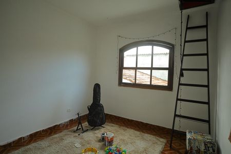 Casa à venda com 160m², 5 quartos e 2 vagasQuarto 2 