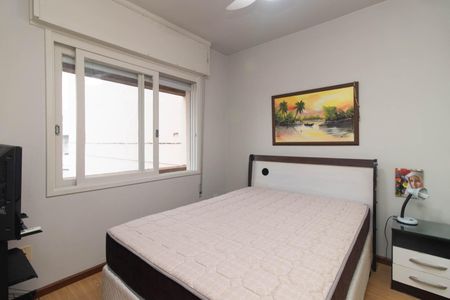 Quarto de apartamento para alugar com 1 quarto, 50m² em Azenha, Porto Alegre