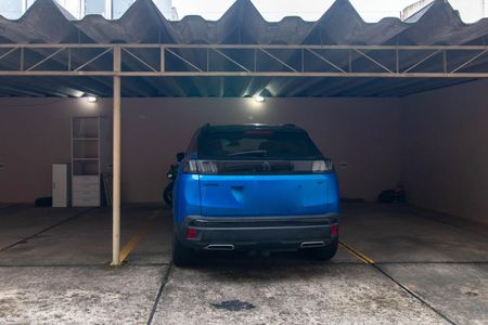 Garagem de apartamento para alugar com 1 quarto, 50m² em Azenha, Porto Alegre