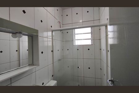 Banheiro de casa para alugar com 1 quarto, 45m² em Santo Antonio , Ferraz de Vasconcelos