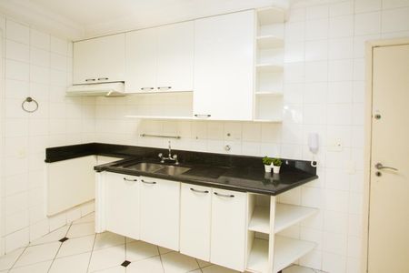 Apartamento à venda com 120m², 3 quartos e 2 vagas