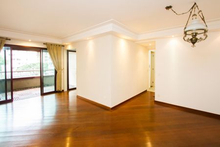 Apartamento à venda com 120m², 3 quartos e 2 vagas