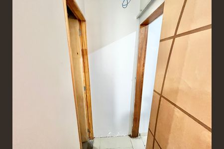 Casa à venda com 180m², 4 quartos e 2 vagas Casa à venda com 180m², 4 quartos e 2 vagasCozinha
