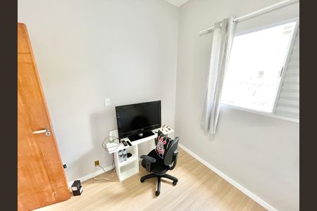 Casa à venda com 180m², 4 quartos e 2 vagas Casa à venda com 180m², 4 quartos e 2 vagasQuarto 3