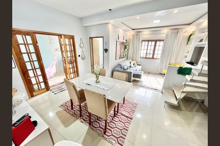 Sala/Cozinha de casa à venda com 4 quartos, 180m² em Vila Maria Luisa, São Paulo