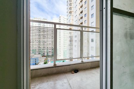 Apartamento à venda com 47m², 2 quartos e sem vaga Apartamento à venda com 47m², 2 quartos e sem vagaVaranda