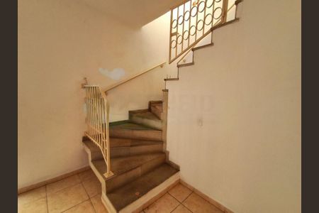 Casa à venda com 147m², 3 quartos e 2 vagas