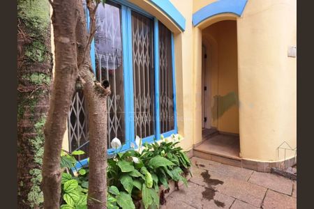 Casa à venda com 147m², 3 quartos e 2 vagas