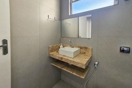 Apartamento para alugar com 65m², 2 quartos e 1 vaga