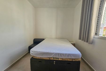 Apartamento para alugar com 2 quartos, 65m² em Jardim Las Palmas, Guarujá