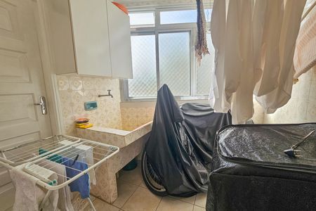 Apartamento para alugar com 65m², 2 quartos e 1 vaga