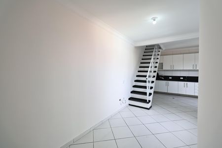 Apartamento à venda com 108m², 2 quartos e 2 vagasSala