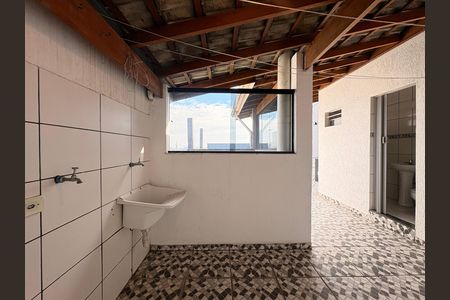 Apartamento à venda com 108m², 2 quartos e 2 vagasLavanderia