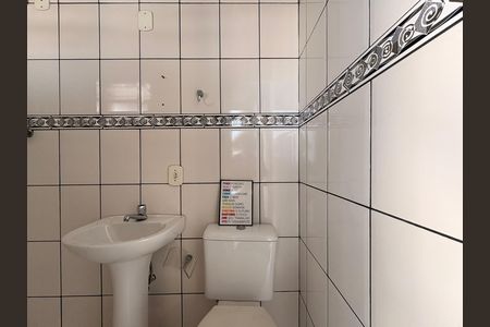 Apartamento à venda com 108m², 2 quartos e 2 vagasBanheiro 2