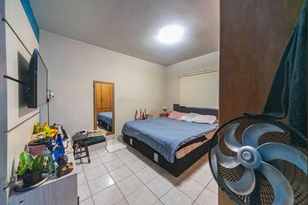 Casa à venda com 400m², 5 quartos e 14 vagas Casa à venda com 400m², 5 quartos e 14 vagasQuarto 3