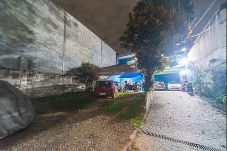 Casa à venda com 400m², 5 quartos e 14 vagas Casa à venda com 400m², 5 quartos e 14 vagas Quintal e Jardim