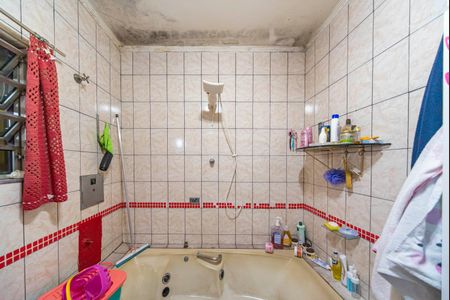 Casa à venda com 400m², 5 quartos e 14 vagas Casa à venda com 400m², 5 quartos e 14 vagasBanheiro Quarto 4