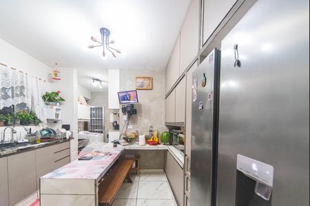 Casa à venda com 400m², 5 quartos e 14 vagas Casa à venda com 400m², 5 quartos e 14 vagasCozinha