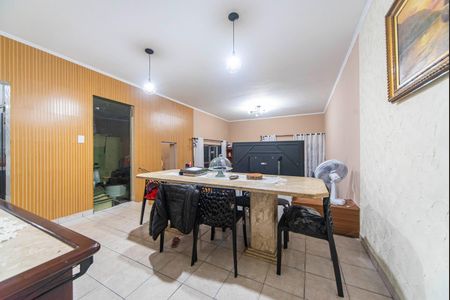 Casa à venda com 400m², 5 quartos e 14 vagas Casa à venda com 400m², 5 quartos e 14 vagasSala de Jantar