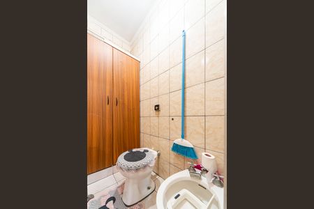 Casa à venda com 400m², 5 quartos e 14 vagas Casa à venda com 400m², 5 quartos e 14 vagasBanheiro