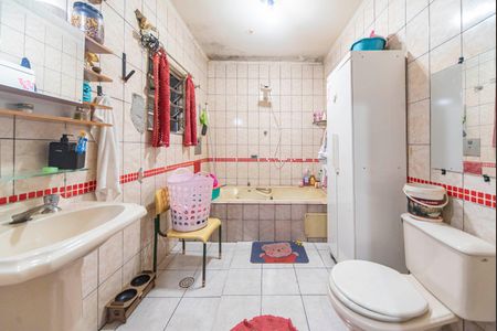 Casa à venda com 400m², 5 quartos e 14 vagas Casa à venda com 400m², 5 quartos e 14 vagasBanheiro Quarto 4