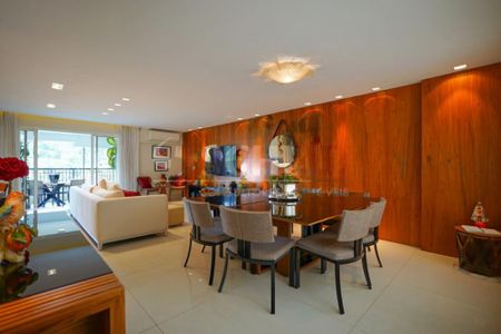 Apartamento à venda com 320m², 4 quartos e 4 vagas