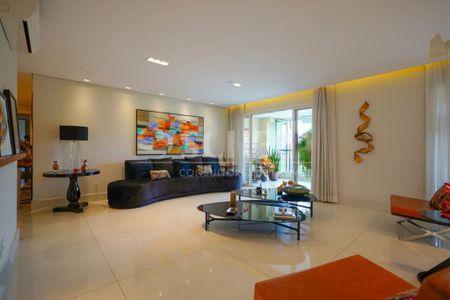 Apartamento à venda com 320m², 4 quartos e 4 vagas