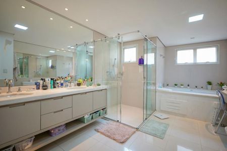 Apartamento à venda com 320m², 4 quartos e 4 vagas