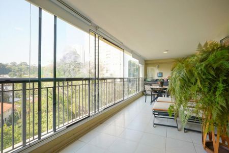 Apartamento à venda com 320m², 4 quartos e 4 vagas