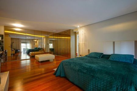 Apartamento à venda com 320m², 4 quartos e 4 vagas
