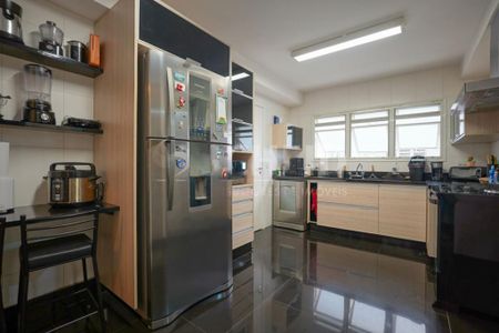 Apartamento à venda com 320m², 4 quartos e 4 vagas