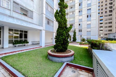 Apartamento para alugar com 71m², 2 quartos e 1 vagaÁrea comum