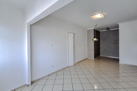 Apartamento para alugar com 71m², 2 quartos e 1 vaga Apartamento para alugar com 71m², 2 quartos e 1 vagaSala