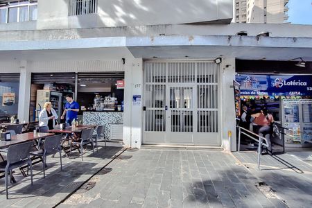 Apartamento para alugar com 71m², 2 quartos e 1 vaga Apartamento para alugar com 71m², 2 quartos e 1 vagaFachada com Plaquinha