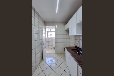 Apartamento para alugar com 71m², 2 quartos e 1 vaga Apartamento para alugar com 71m², 2 quartos e 1 vagaCozinha