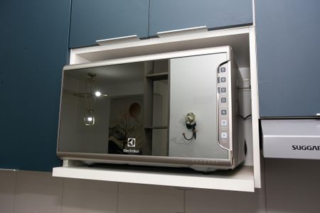 Apartamento para alugar com 53m², 2 quartos e 1 vaga Apartamento para alugar com 53m², 2 quartos e 1 vagaCozinha - Microondas