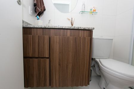 Apartamento para alugar com 53m², 2 quartos e 1 vaga Apartamento para alugar com 53m², 2 quartos e 1 vagaBanheiro