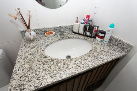 Apartamento para alugar com 53m², 2 quartos e 1 vaga Apartamento para alugar com 53m², 2 quartos e 1 vagaBanheiro da Suíte