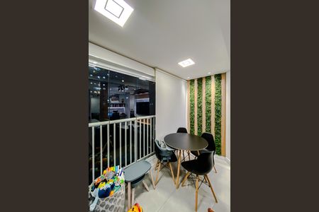 Apartamento à venda com 38m², 1 quarto e 1 vaga Apartamento à venda com 38m², 1 quarto e 1 vagaVaranda