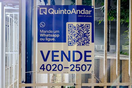 Apartamento à venda com 38m², 1 quarto e 1 vaga Apartamento à venda com 38m², 1 quarto e 1 vagaPlaquinha