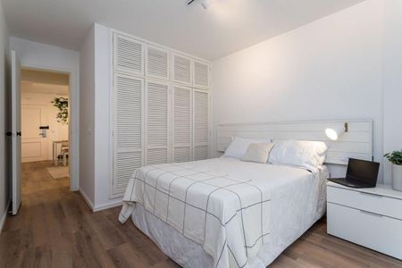 Foto 01 de kitnet/studio à venda com 1 quarto, 32m² em Cerqueira César, São Paulo