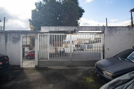Garagem de casa à venda com 6 quartos, 250m² em Jardim Martins Silva, São Paulo