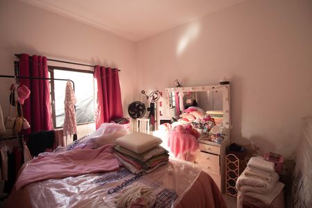Quarto 2 de casa à venda com 6 quartos, 250m² em Jardim Martins Silva, São Paulo