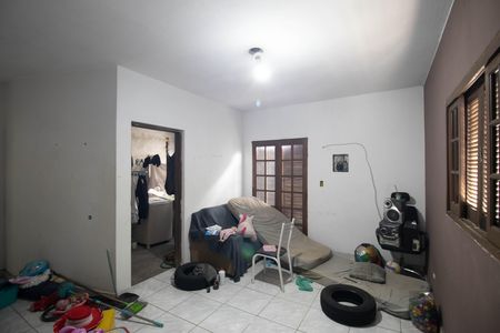 Casa à venda com 250m², 6 quartos e 4 vagas Casa à venda com 250m², 6 quartos e 4 vagasQuarto 4