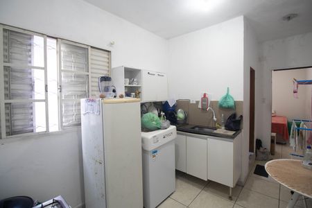 Cozinha casa 3 de casa à venda com 6 quartos, 250m² em Jardim Martins Silva, São Paulo