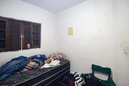 Casa à venda com 250m², 6 quartos e 4 vagas Casa à venda com 250m², 6 quartos e 4 vagasQuarto 3