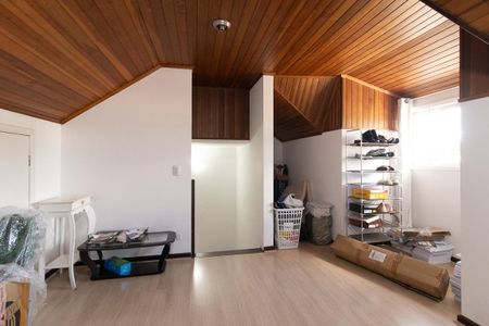 Casa para alugar com 178m², 3 quartos e 2 vagas Casa para alugar com 178m², 3 quartos e 2 vagasÁrea comum