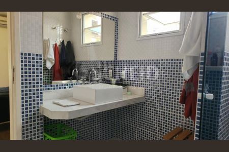 Casa à venda com 250m², 3 quartos e 4 vagas