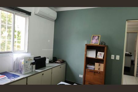 Casa à venda com 250m², 3 quartos e 4 vagas